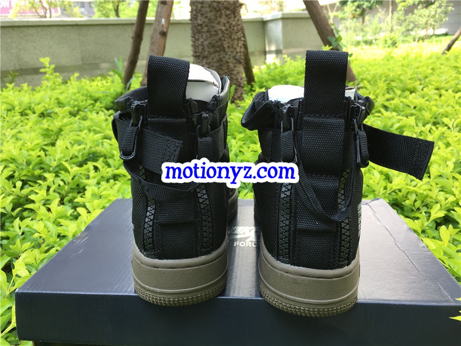 Nike Special Field Air Force 1 Mid Black